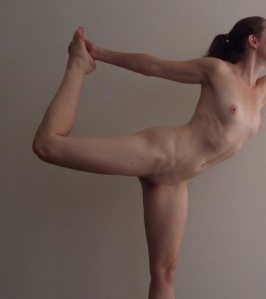 zdjęcie amatorskie Trying to be a ballerina in 2015