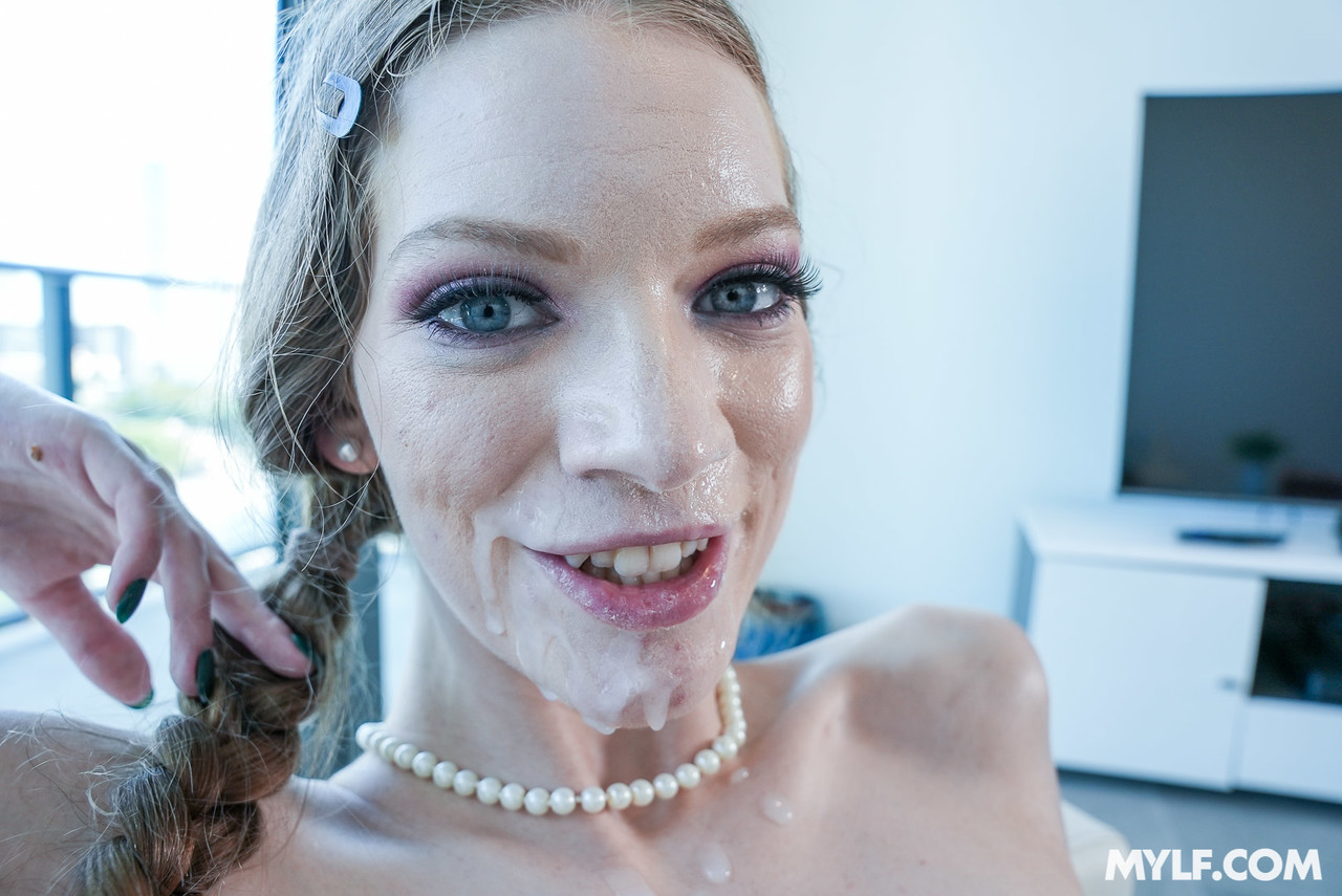 amateur photo ERIN EVERHEART PIC804