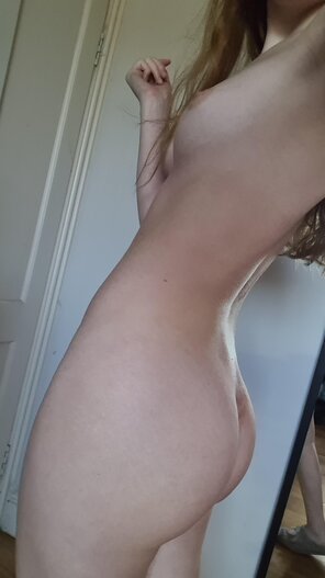 amateur photo I'm most adorable when I'm completely nude
