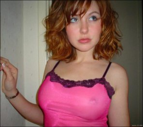 amateur pic What a nice top.