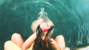 amateur photo eaa00c34-8fc2-4cb3-bf55-1dd7e6484a34