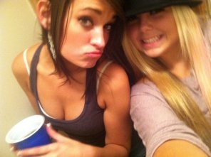 amateur pic Blonde & Brunette