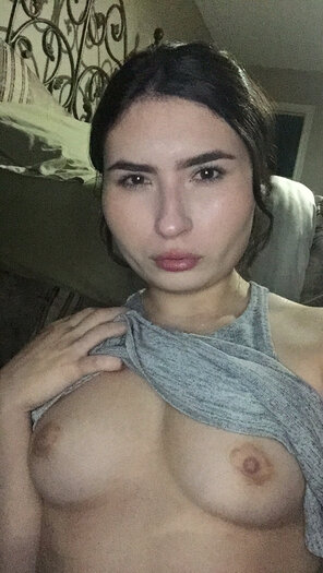 foto amateur I get called flat a lot but I love my boobs, and so should you â¤ï¸ All boobs are beautiful!