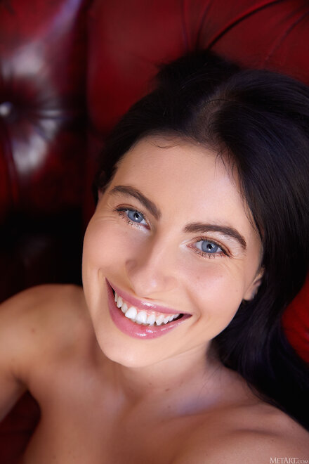 MetArt_Frolicsome_Lilly-Bella_high_0056