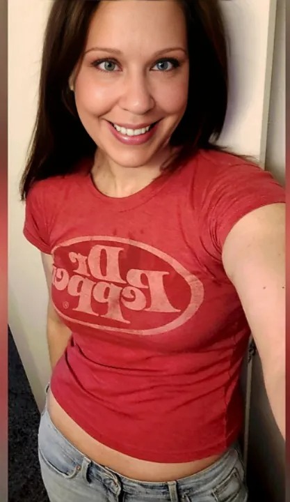 amateur photo aifaceswap-f2170a5a46a098ab4e90d8c76c35c7b0