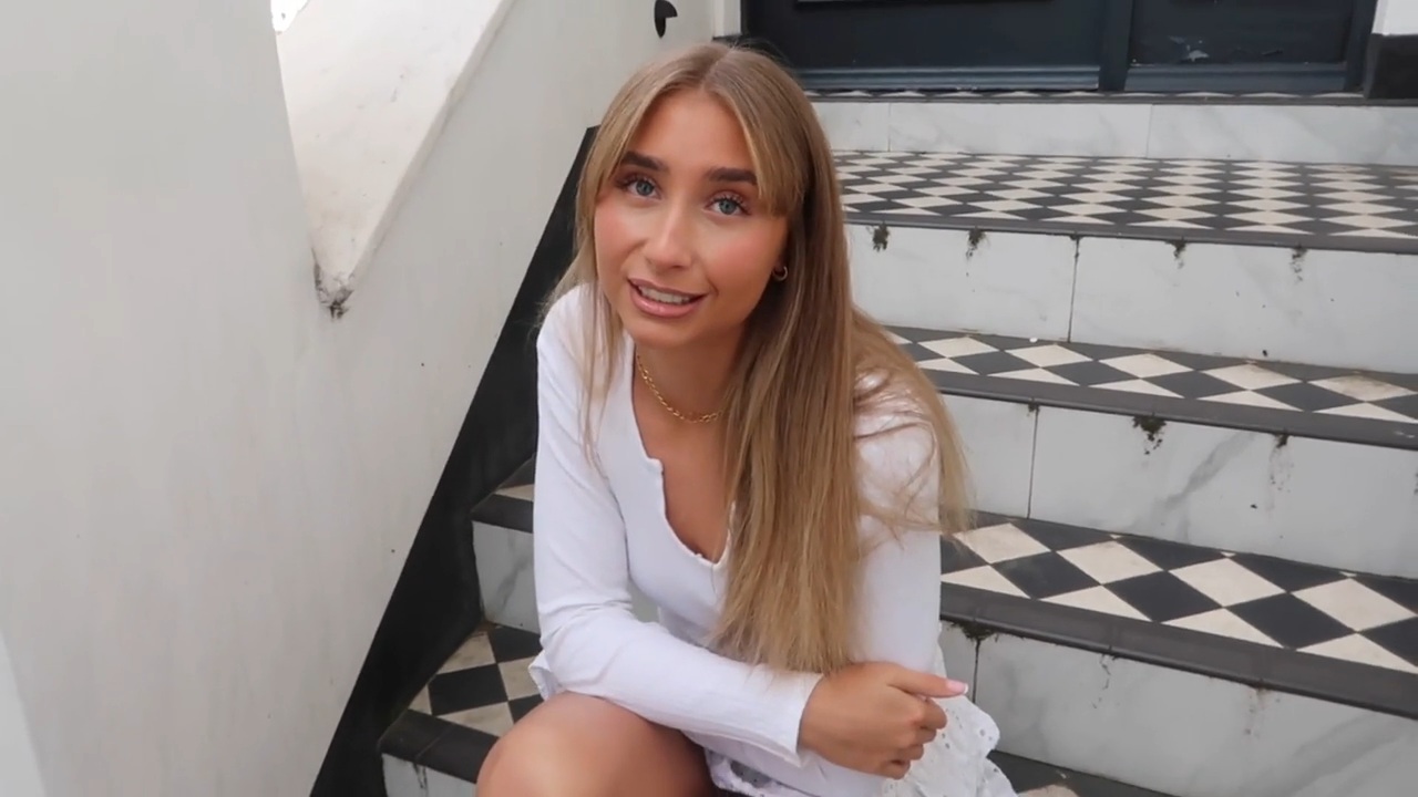 amateur photo RDT_20251026_145634(2)