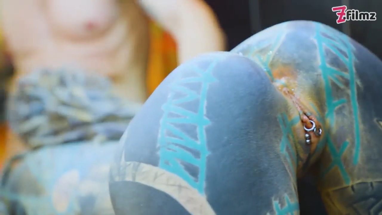 amateur photo RDT_20250913_220716(31)