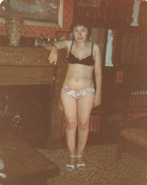 foto amatoriale Photos of my Darling whe she was at her 30 to 34