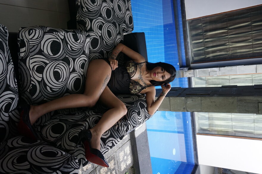 DSC02039 (FILEminimizer) nude