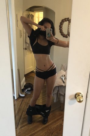 photo amateur Pole dancing outfit under my work-clothes