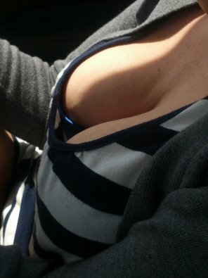 zdjęcie amatorskie Wow, what a cleavage