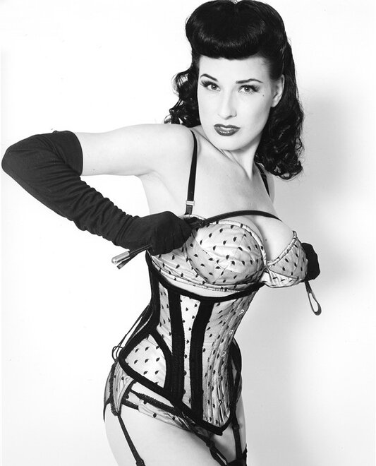 Dita von Teese 2 (9)
