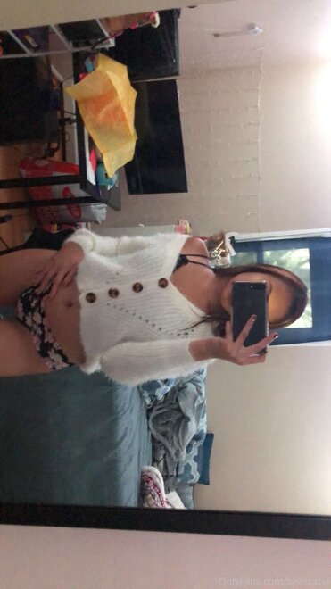 azialv - Mikey Kun (41)