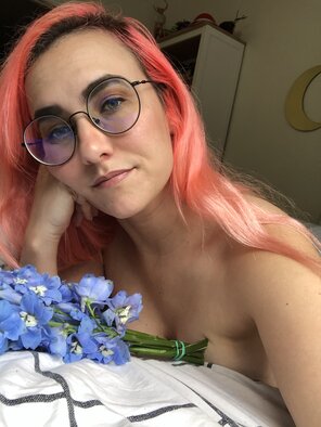 glasses on or of[f] while we fuck?