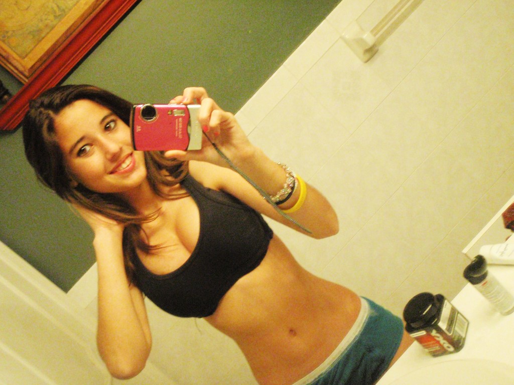 amateur photo Angie_Varona-002