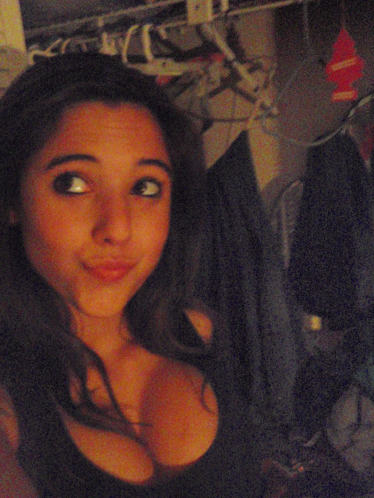 amateur photo Angie_Varona-010