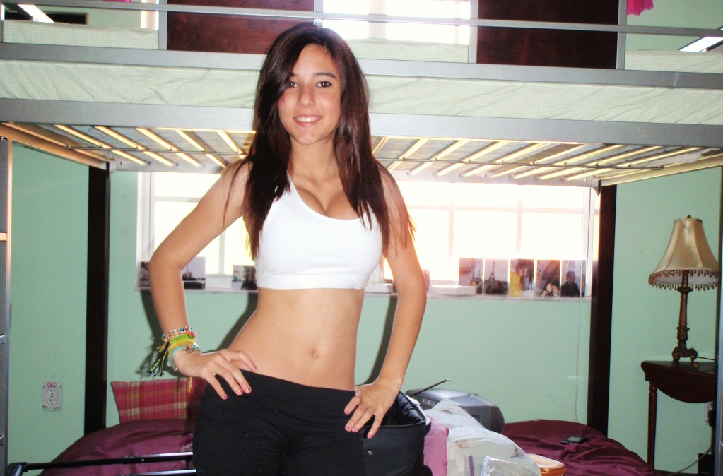 amateur photo Angie_Varona-016