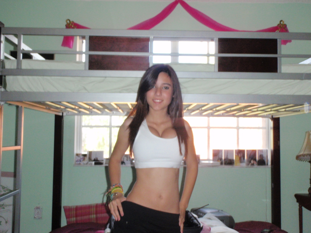 amateur photo Angie_Varona-018