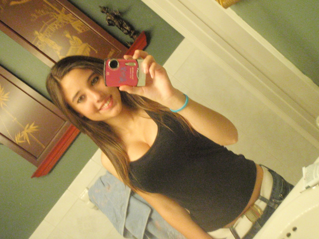 amateur photo Angie_Varona-026