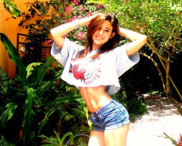 amateur photo Angie_Varona-034