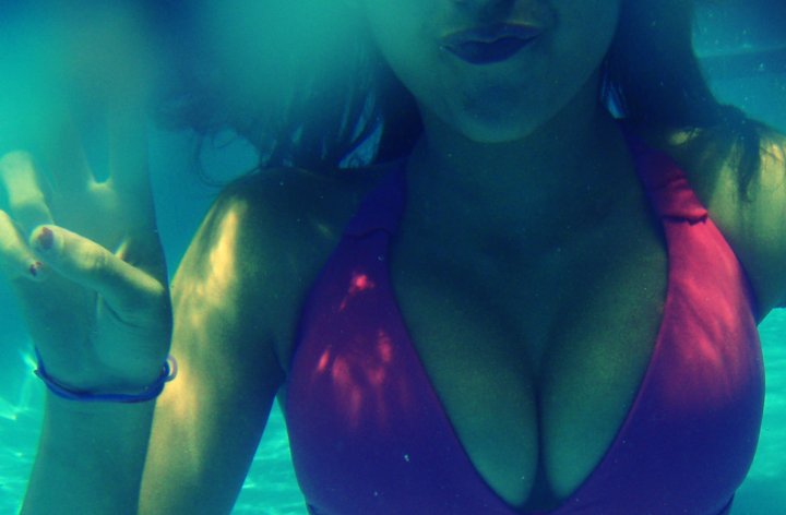 amateur photo Angie_Varona-042