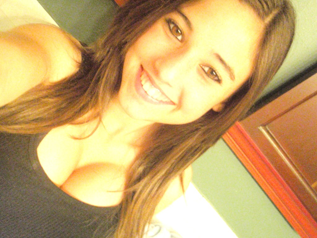 amateur photo Angie_Varona-079