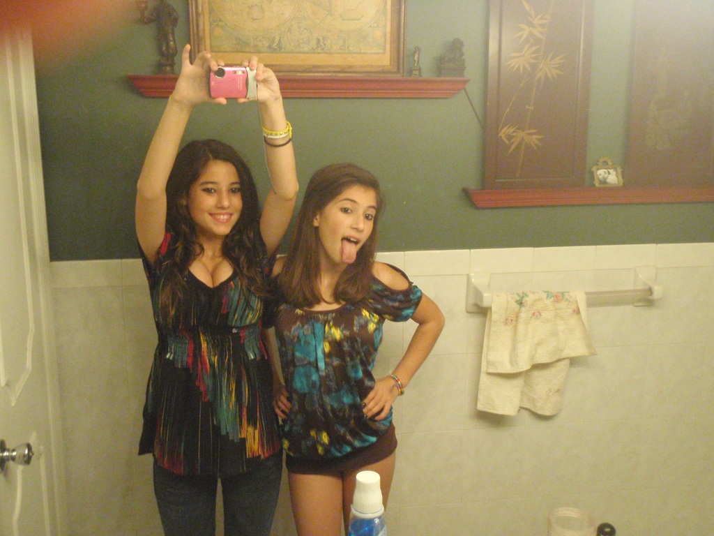 amateur photo Angie_Varona-088