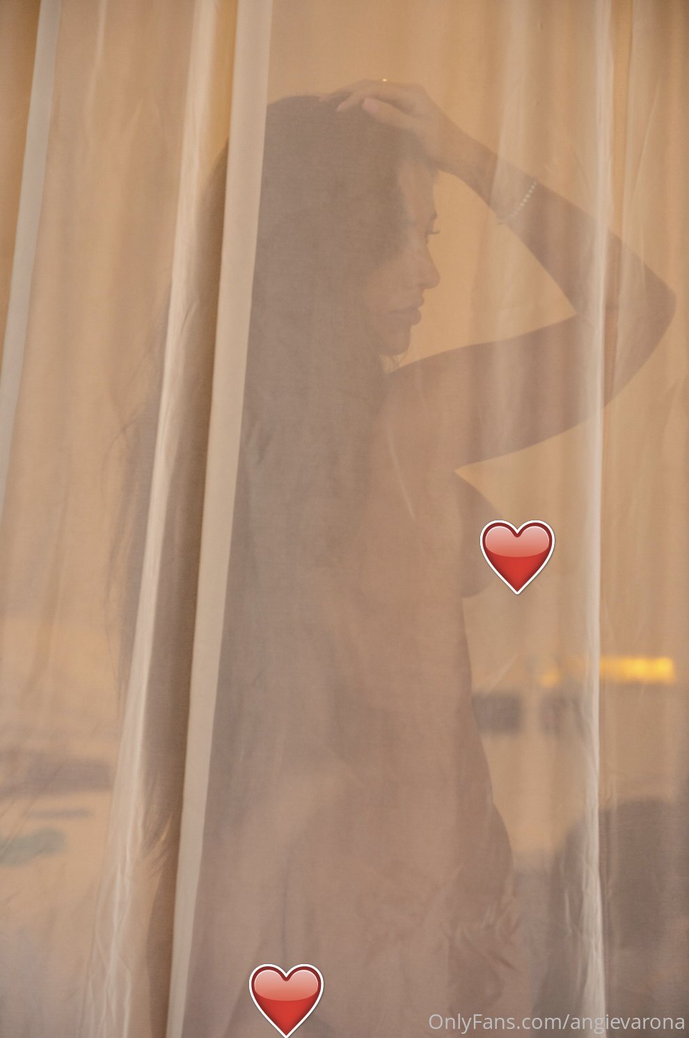 amateur photo 990x1490_1f01018d3f03a627638fa515e7099d19