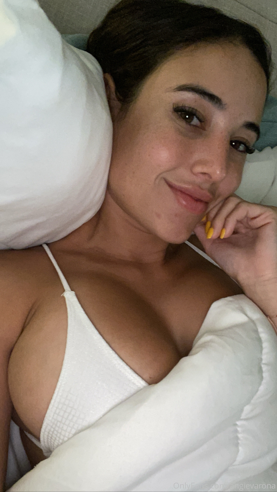 amateur photo 1125x2000_68e8c542fed0daa919f4d531b97eea1f