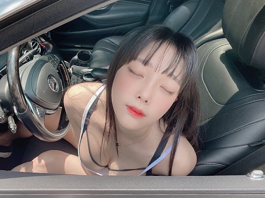 Kang-In-kyung-Collection-MrCong.com-284