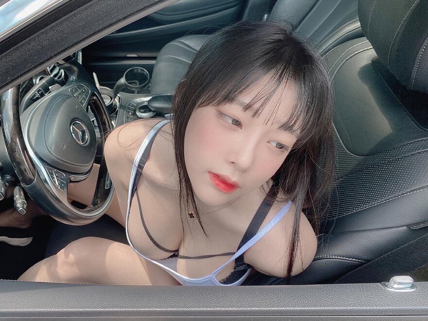 Kang-In-kyung-Collection-MrCong.com-290