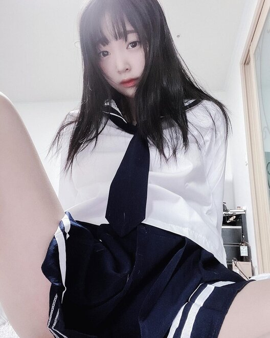 Kang-In-kyung-Collection-MrCong.com-368