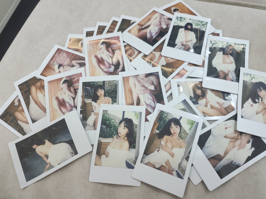 Kang-In-kyung-Collection-MrCong.com-399