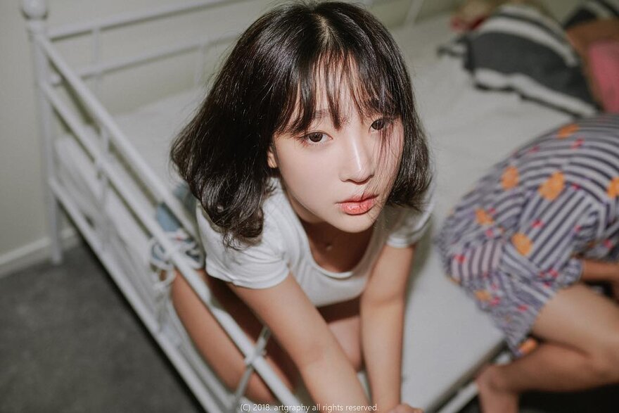 Kang-In-kyung-Collection-MrCong.com-485