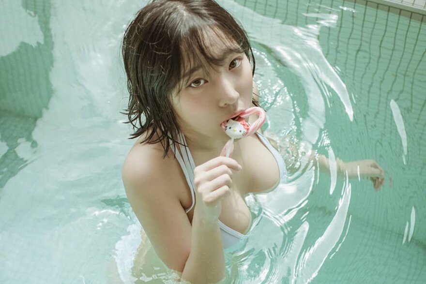 Kang-In-kyung-Collection-MrCong.com-575