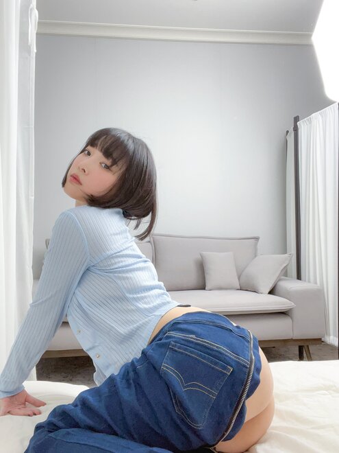 Kang-In-kyung-Collection-MrCong.com-628