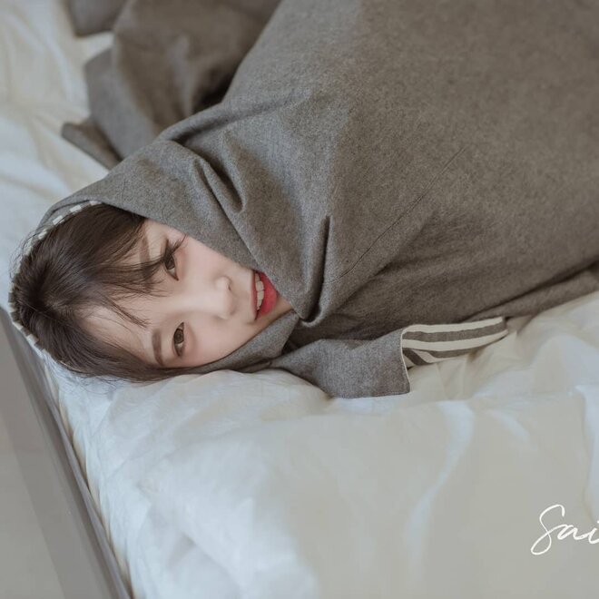 Kang-In-kyung-Collection-MrCong.com-653