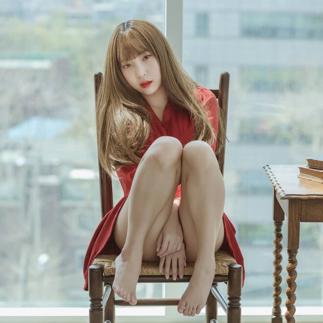 Kang-In-kyung-Collection-MrCong.com-657