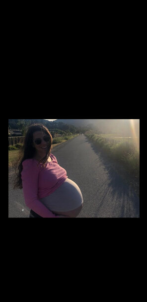 amateur pic Twin Belly Road