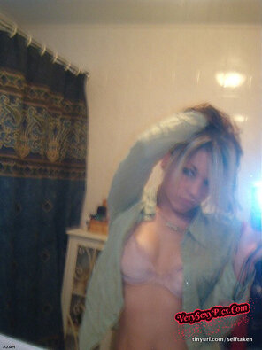 Selfshot_mirror00532