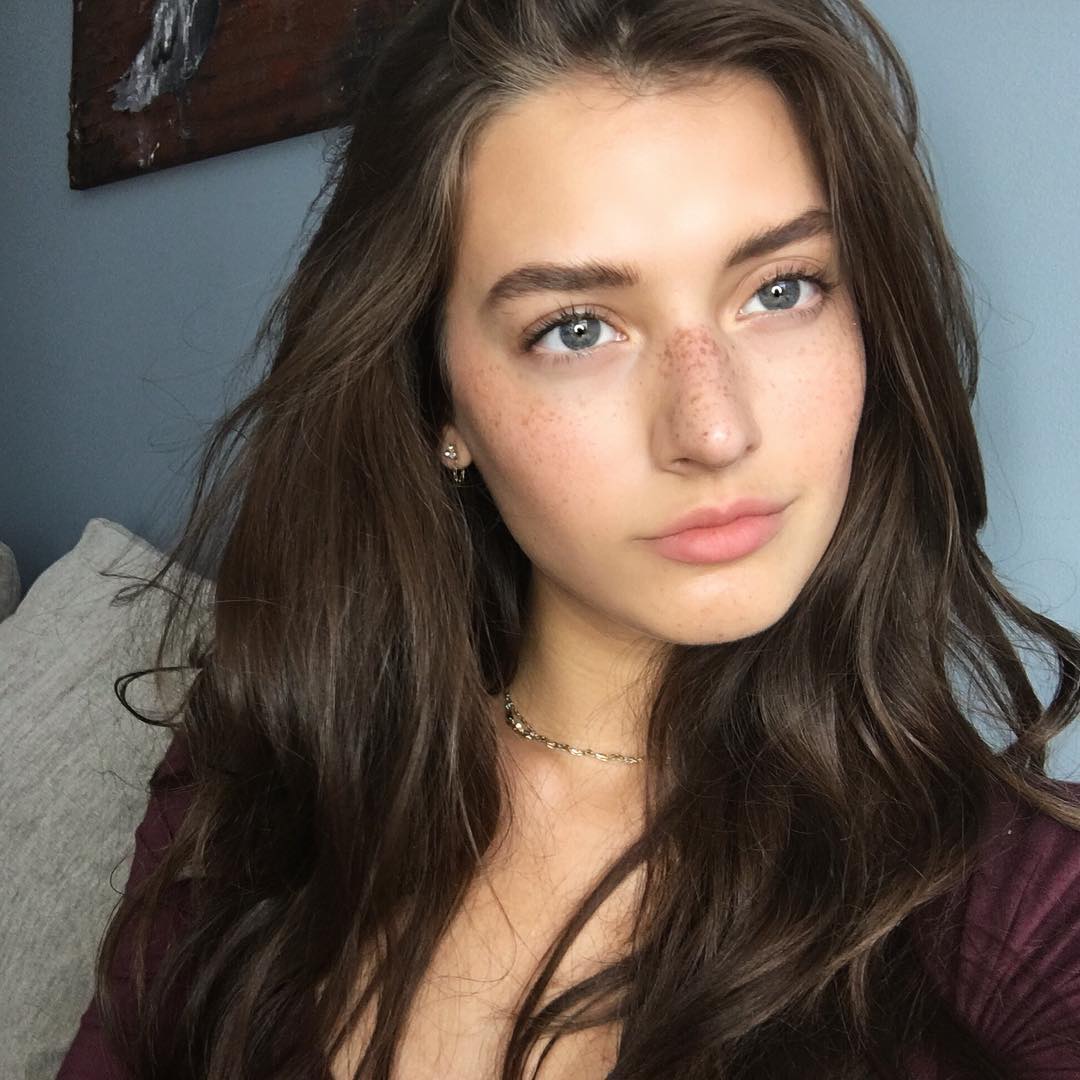 Naked jessica clements Fit Beauty