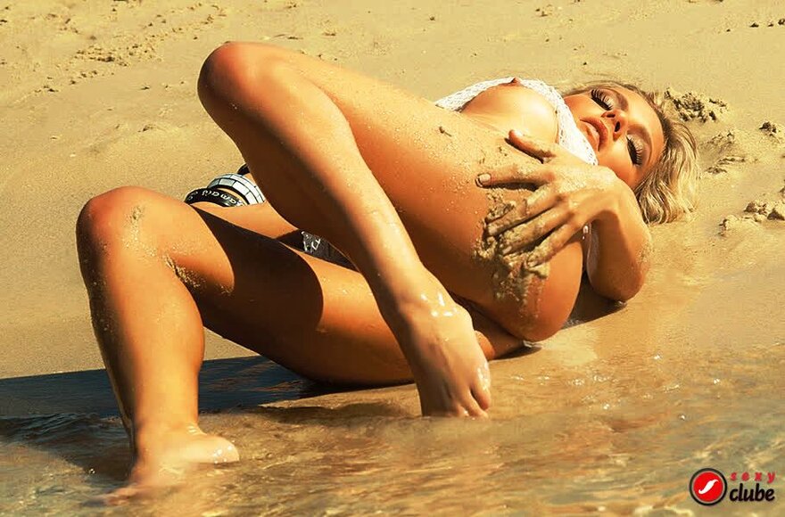 Niege-Menegat-Nua-Sexy-53