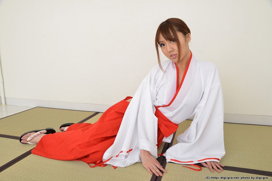 Narumi Ayase-49 nude