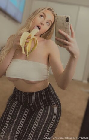 amateur photo 1112x1749_f1a0c65291b8c3dceb071d726ceefdb9