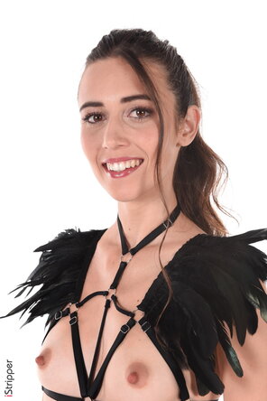 Gabbie Carter Pier Confetti Pt 1 [Zishy.com] 2019-04-19 PHB-Bx