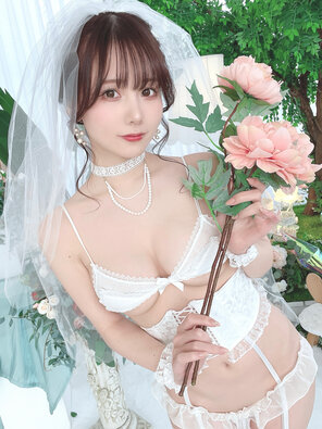 amateur pic けんけん (Kenken - snexxxxxxx) White Wedding Dress (2)