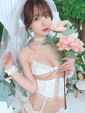 amateur pic けんけん (Kenken - snexxxxxxx) White Wedding Dress (11)