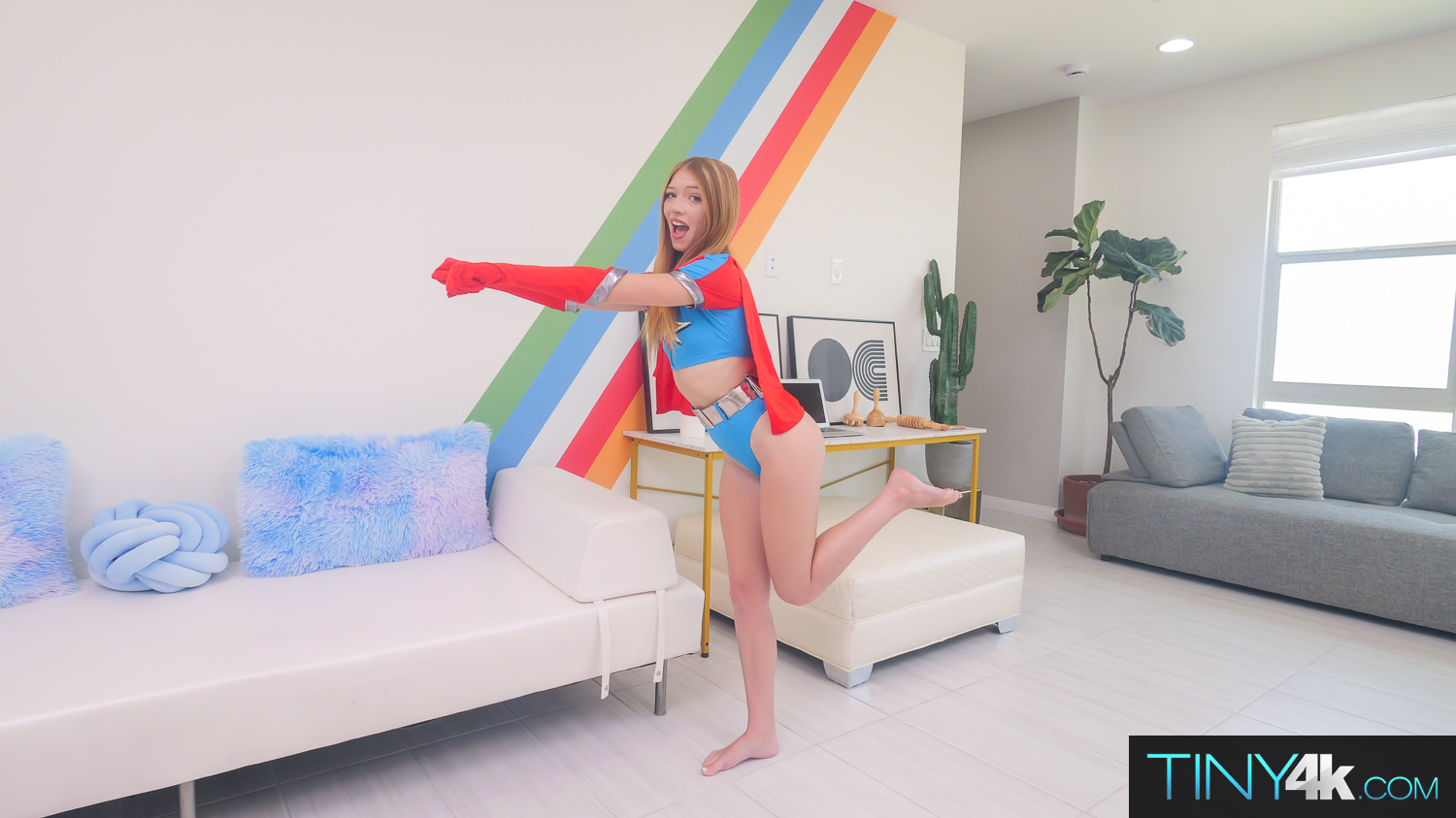 amateur photo t4k_MyraMoans082125-02