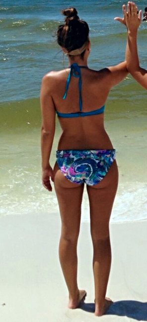 Beach booty