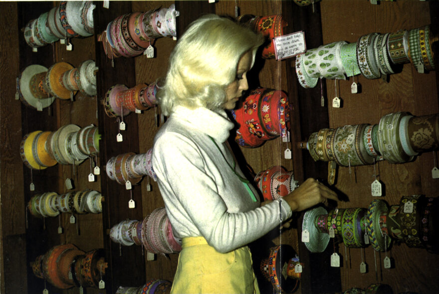 83996_Seka_-_Verena53s_Birthday_-_Photostory_01_123_135lo